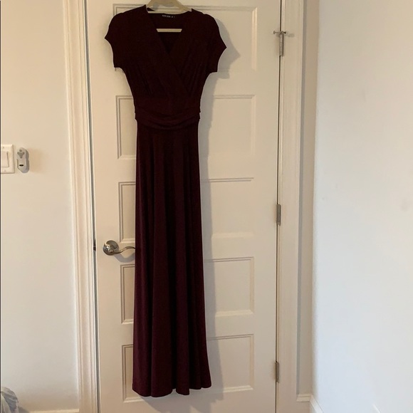 Burgundy Maxi Dress - Picture 3 of 4